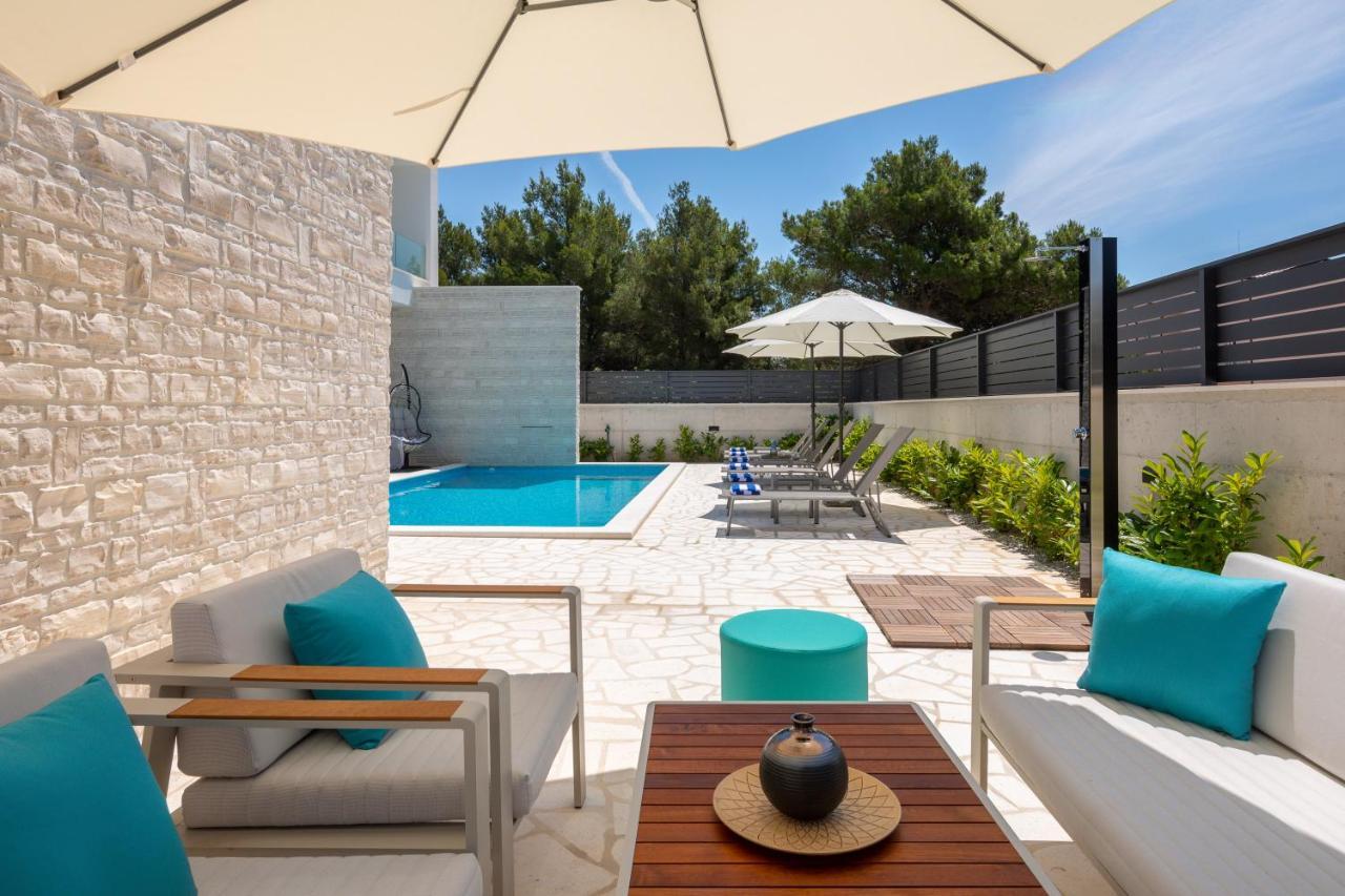 Villa Dm Vodice Exterior foto