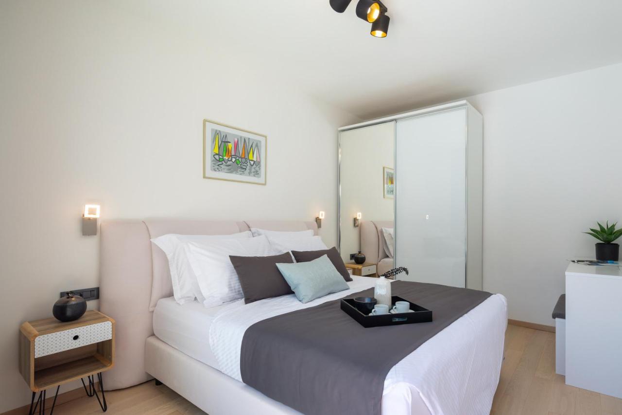 Villa Dm Vodice Exterior foto
