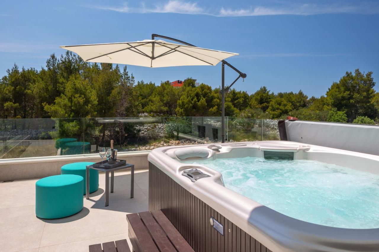 Villa Dm Vodice Exterior foto