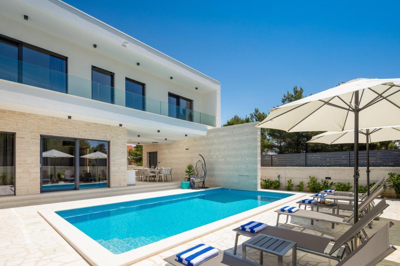 Villa Dm Vodice Exterior foto