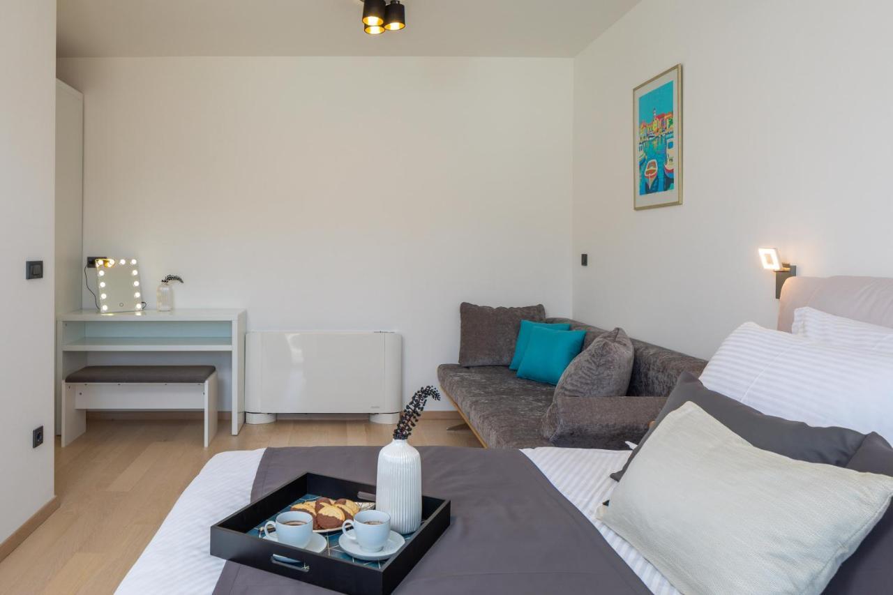 Villa Dm Vodice Exterior foto